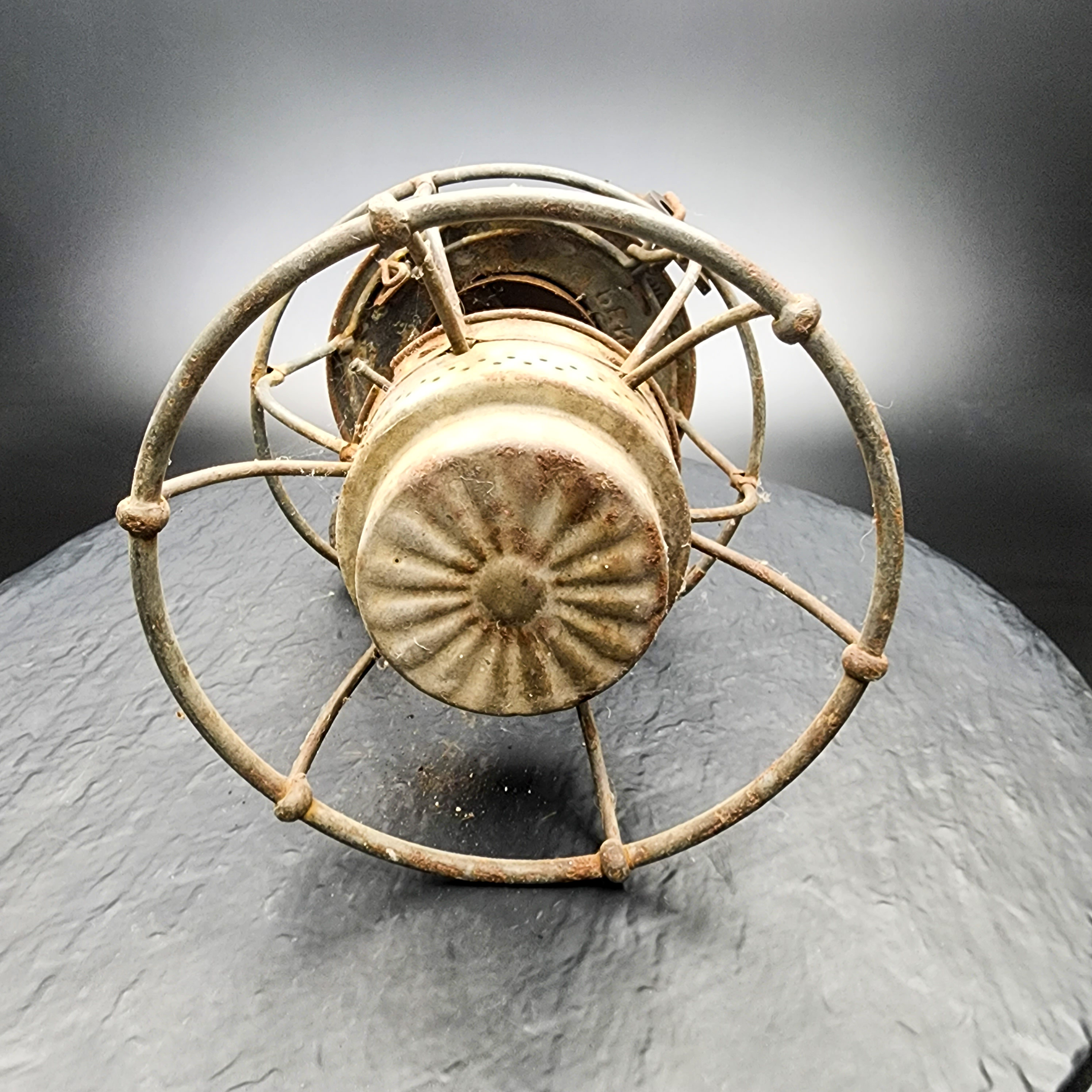 Vintage Adams Westlake Pennsylvania Lines railroad lantern No Glass🐈 - Picture 9 of 10