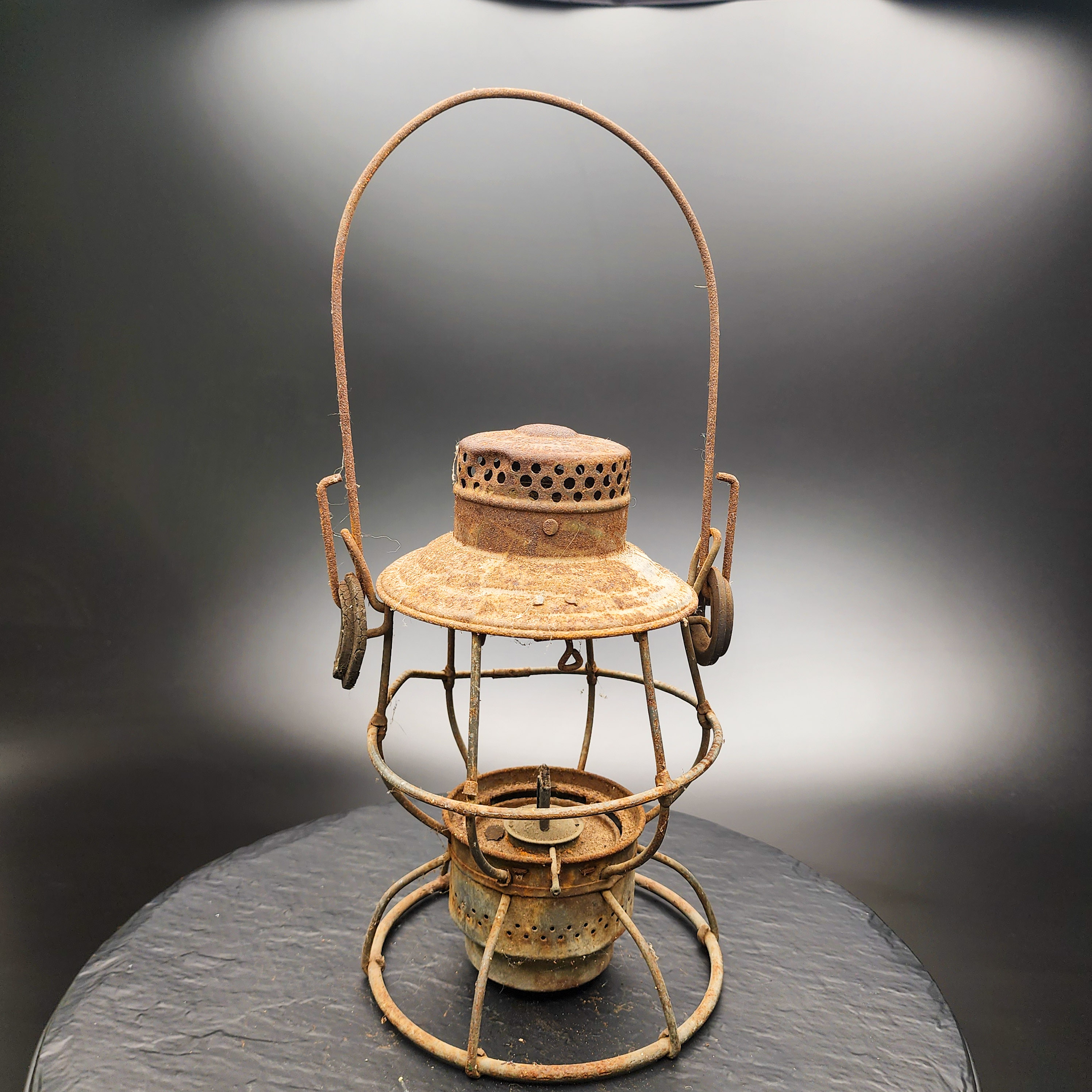 Vintage Adams Westlake Pennsylvania Lines railroad lantern No Glass🐈 - Picture 7 of 10